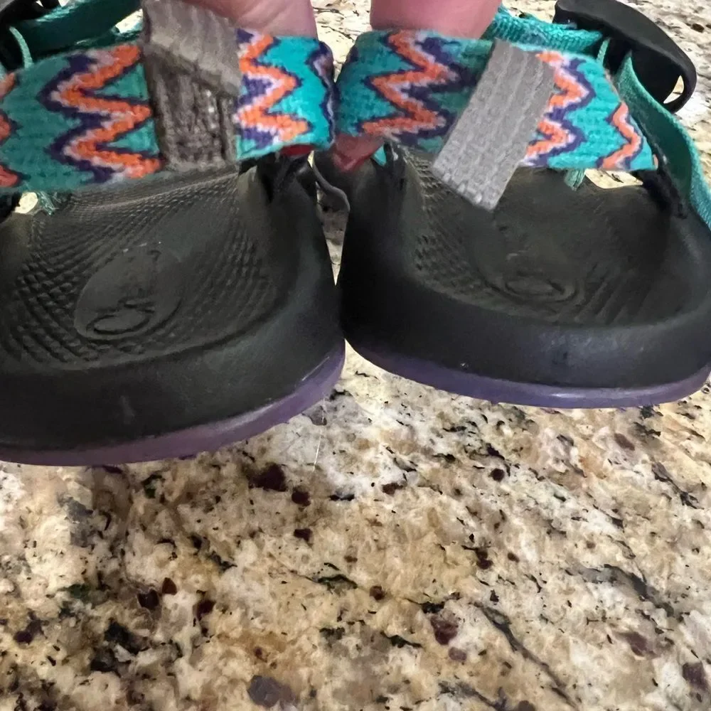Chaco sandals kids size 4